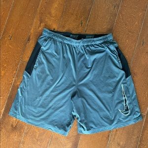 Mens Gray Nike Dri-Fit Shorts - XXL
